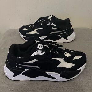 Puma RS-X3 Super
Black White 11
